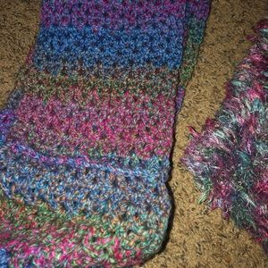 Women’s scarf